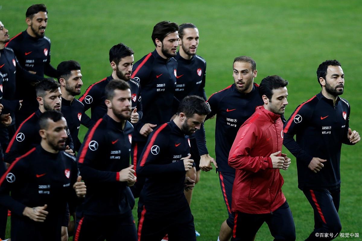 九游体育 -今晨德国杯焦点战，拜仁慕尼黑防线松动，管理层满意，球探报告显示潜力(慕尼黑未删版)