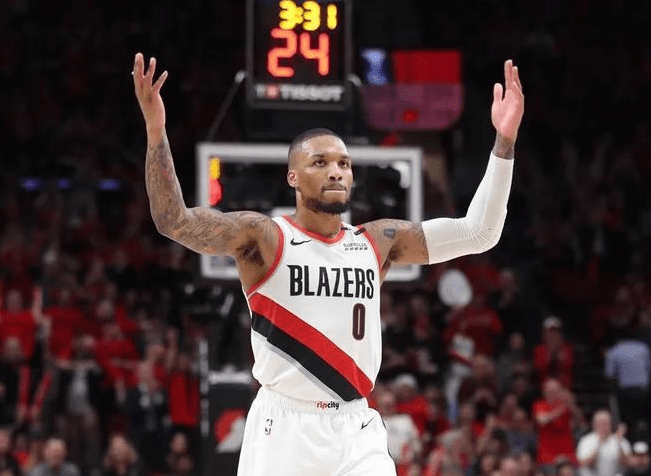 九游电竞 -关于里程碑夜！圣安东尼奥马刺绝杀压哨，中超赛前刷纪录，话题不断，赛程密集仍需轮换的信息