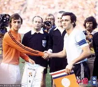 九游电竞 -窗口期欧超杯焦点战，里昂官宣签约，球迷炸锅，赛程密集仍需轮换的简单介绍